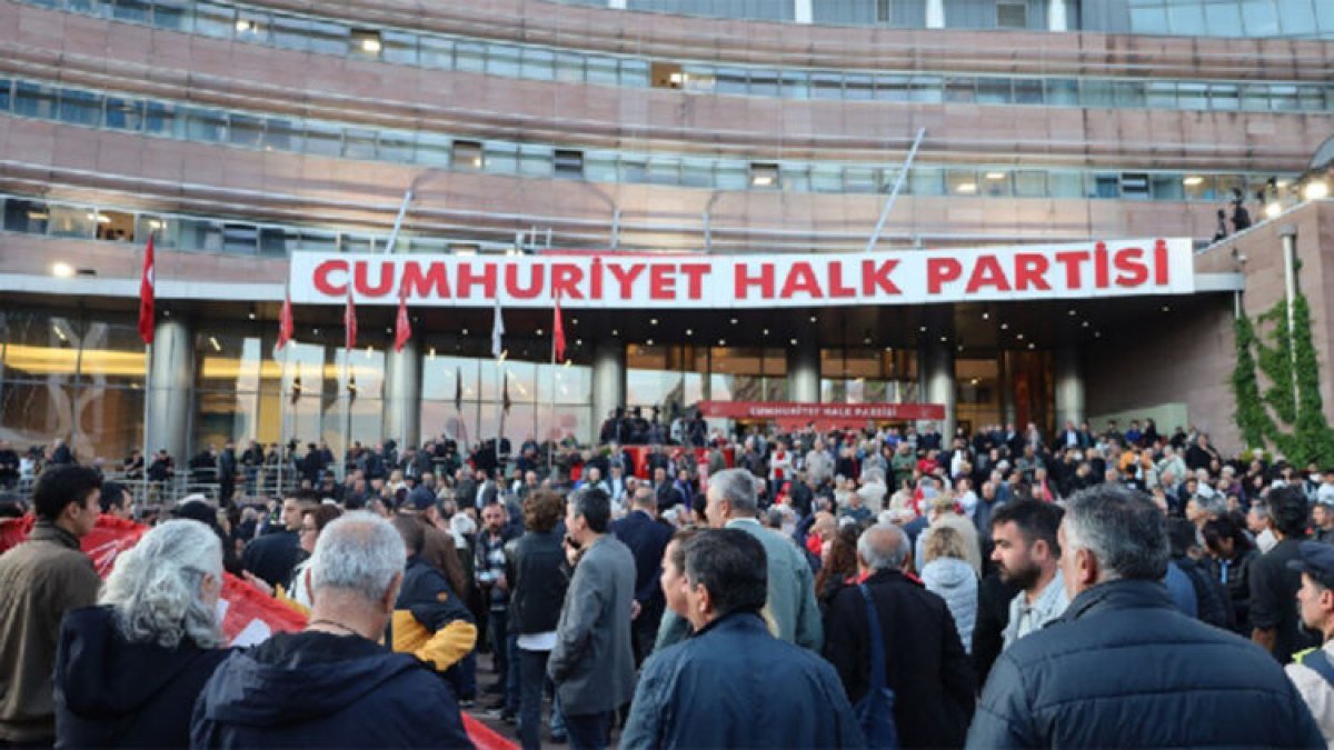 CHP Genel Merkezi'nde 